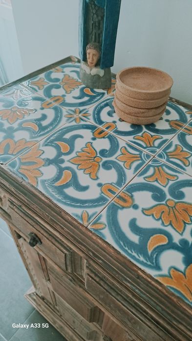 Móvel antigo para restauro