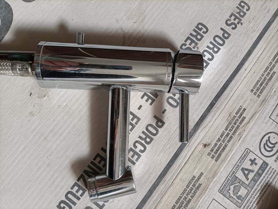 Torneiras  lavatório / Bidé Sanidusa.