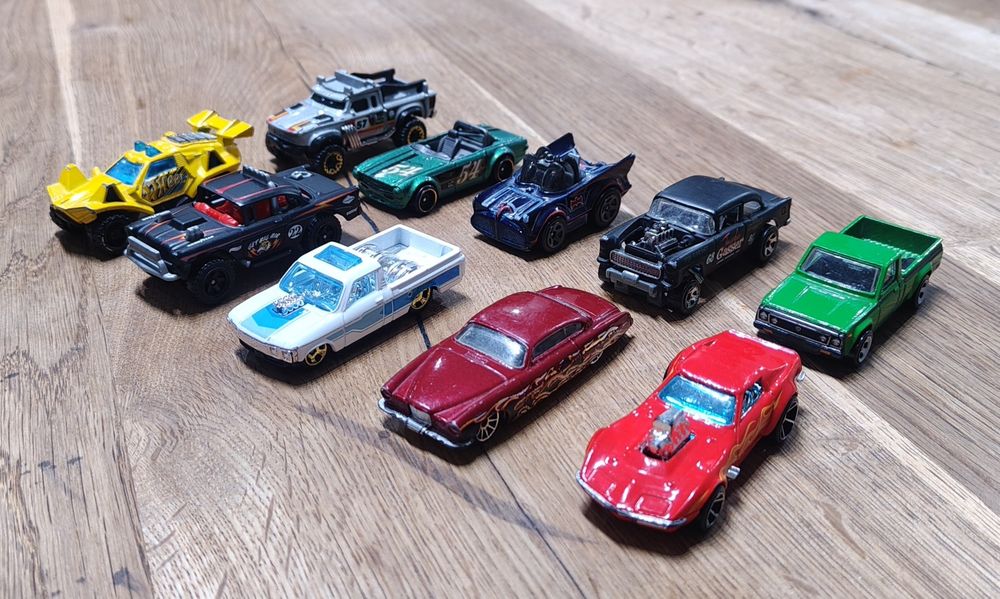 Auta Hot Wheels 10szt.