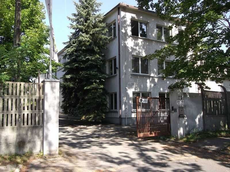 Kompleks nieruchomości gruntowych z zabudową produkcyjną – pohled 3