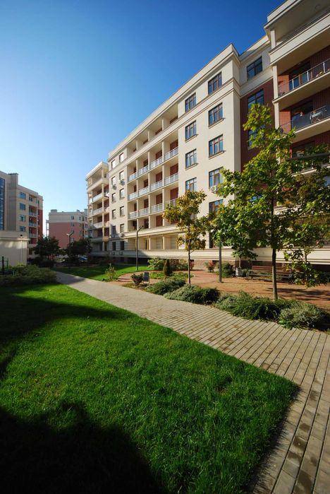 Простора квартира 74,6 м² у ЖК «Парк Совіньйон» | 4 поверх, АГВ, червона цегла