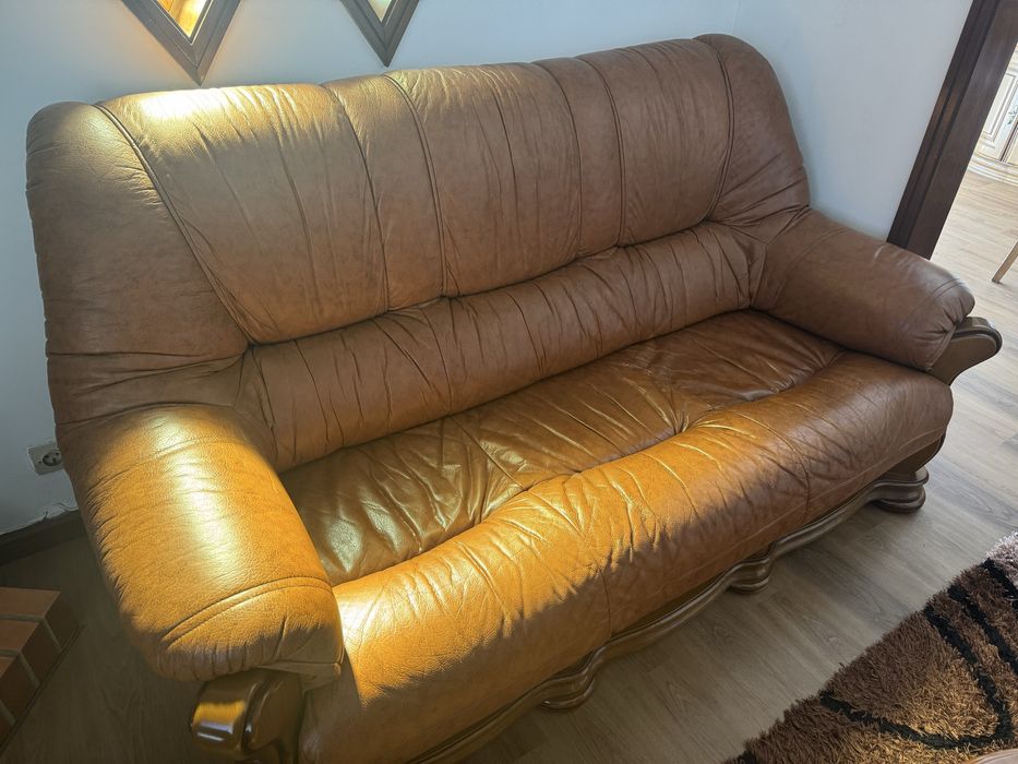Conjunto de 3 sofás com oferta de mesa de centro