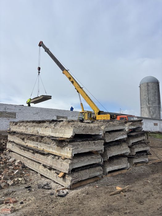 Плити б/у перекритя; колони; регеля