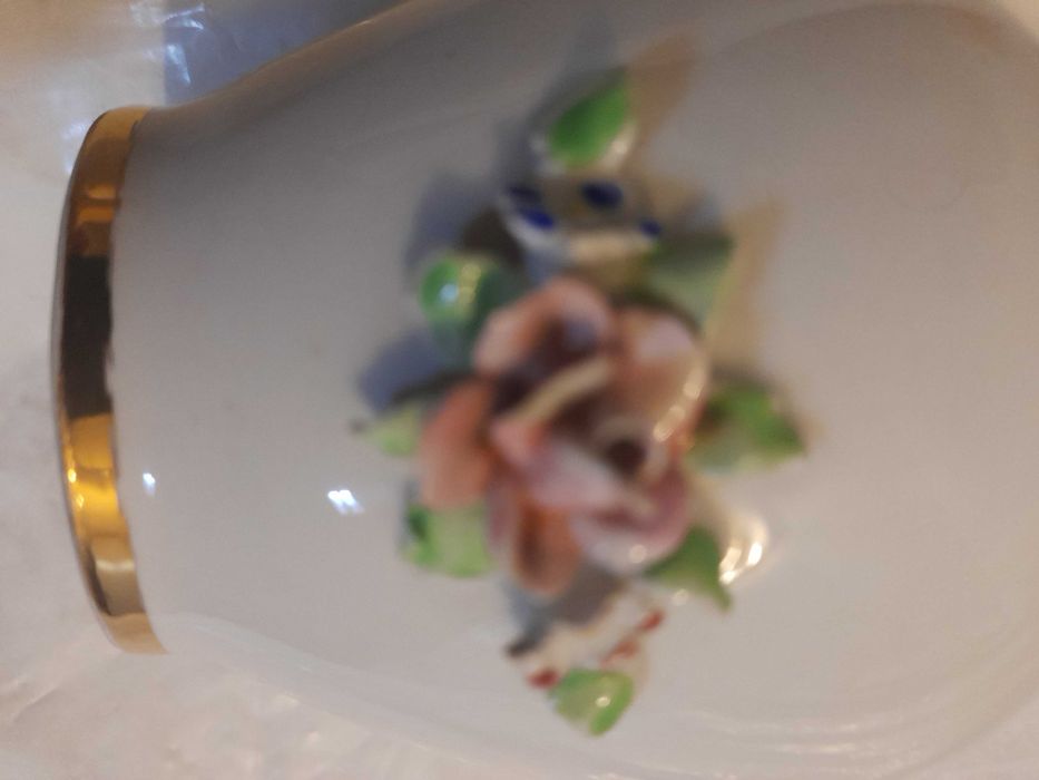 Jarra em Louça de Alcobaça ( Raul Bernarda ) ..  Muito antiga