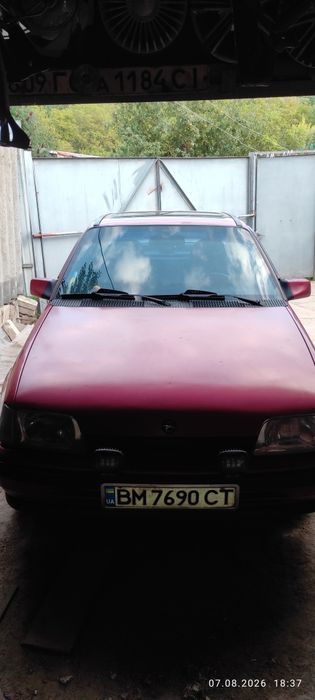 Продам Opel Kadett 1991 газ - бензин, 1.6