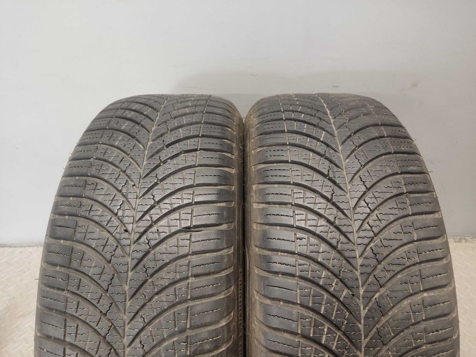 2x215/50R18 Goodyear Vector 4Seasons Gen-3, 92W, 2023 rok