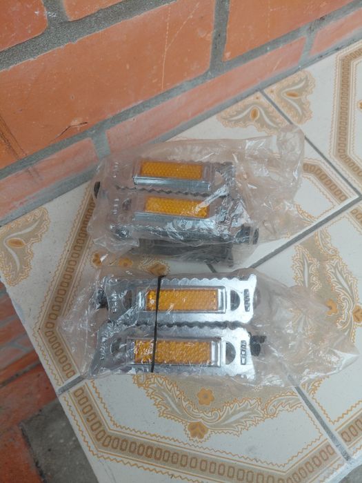 2 conjuntos de pedais para bicicleta de estrada