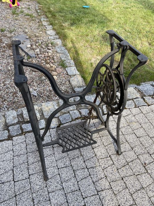 Stare nogi do maszyny Singer