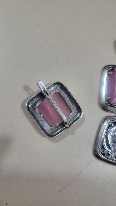 Сережки з улекситом