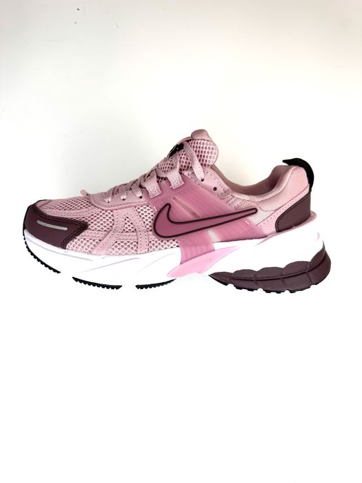 Кроссовки Nike НОВЫЕ - 38 размер