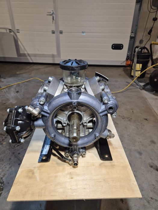 Pompa Udor Omega 135