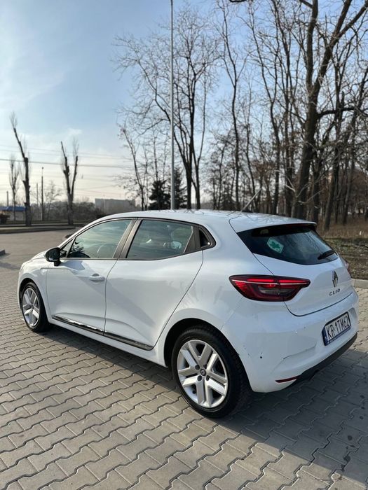 Продам машину Renault Clio 5 2020 рік