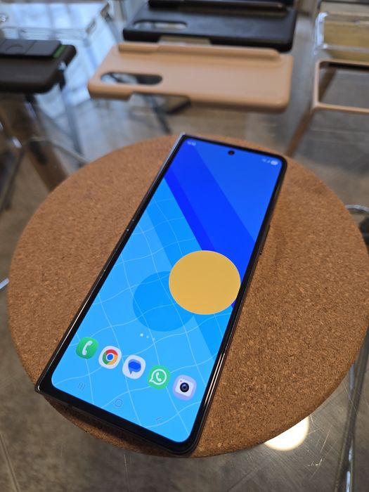 Samsung Galaxy Z Fold4 256GB + Capas + Fatura