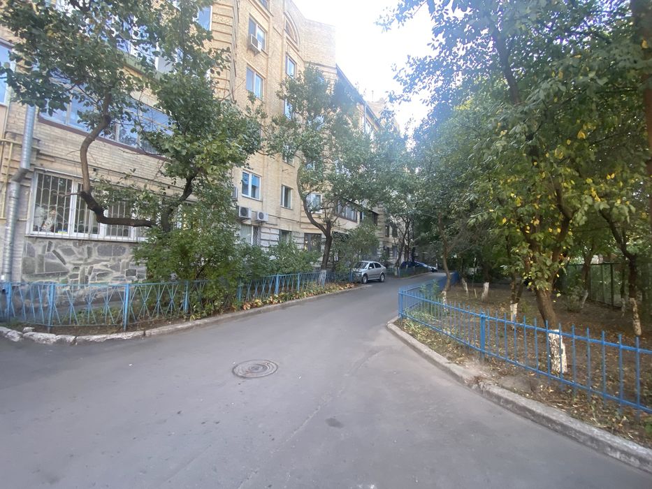 Поділ, Нижній Вал, 2 поверх