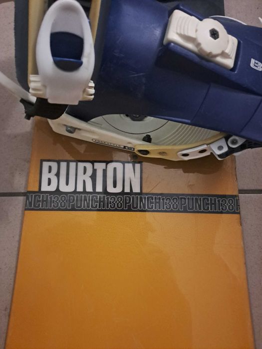 Deska snowboardowa Burton Punch 138cm