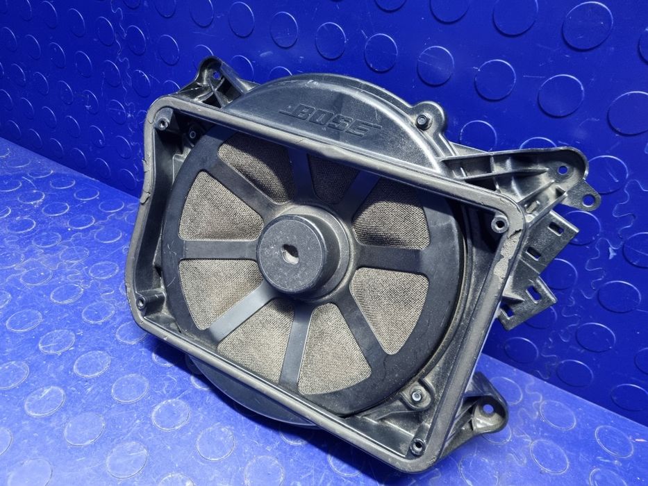 GŁOŚNIK basowy AUDI A6 C7 SEDAN głośnik subwoofer BOSE oryginał OEM 4G5035709
