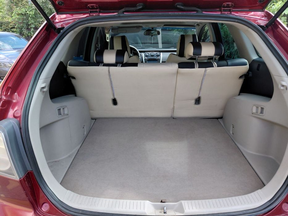 Mazda cx7.