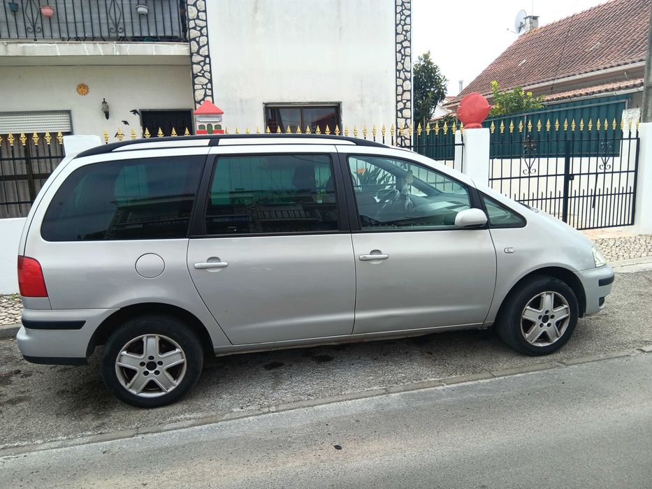 Carrinha VW Sharan — photo 4