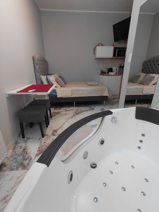Apartament jacuzzi -sauna dla par