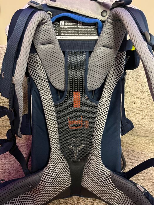 Nosidło turystyczne Deuter Kid Comfort midnight NOWY