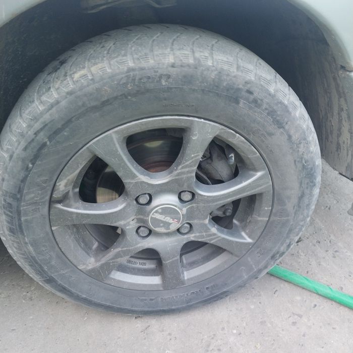 Авто на ходу,все працюе,любе переоформлення,можливий обмін .