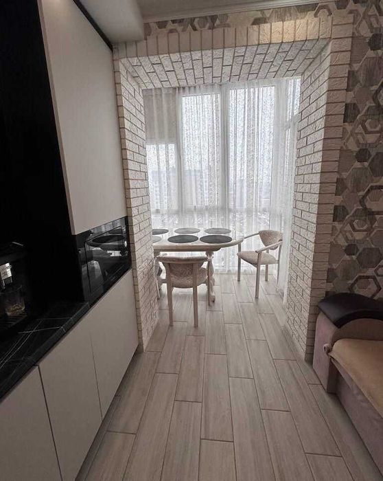 ПРОДАМ 1 кім. квартиру! СУПЕР - ЛОКАЦІЯ - Зарічанська! • ID 3327