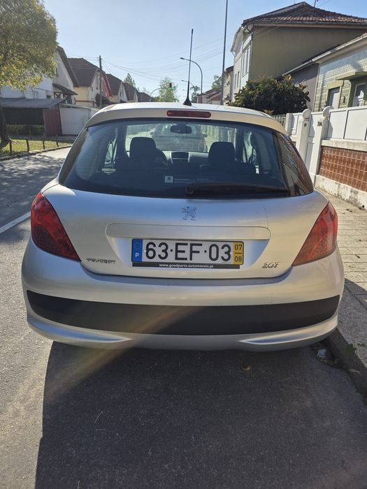 Peugeut 207 1.4 sport