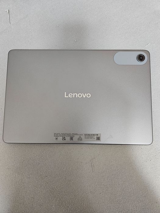 Lenovo Tablet + Case