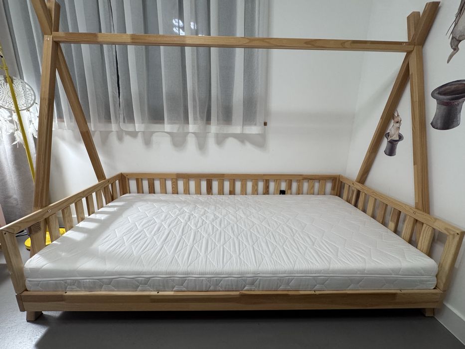Łóżko Luletto Tipi z barierką płotek Duo 180/90 z materacem