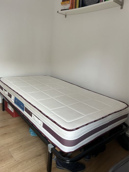 Colchão + Estrado (pode ser vendido separado)