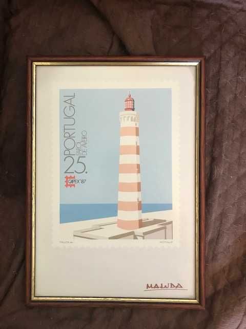 Frame with Maluda stamp pattern