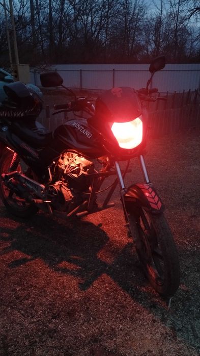 Продам мотоцикл Мустанг мт 150-6