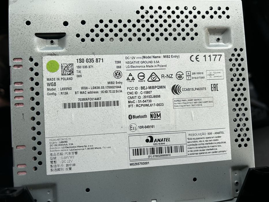 VW Vokswagen Up Radio kolor sprawne