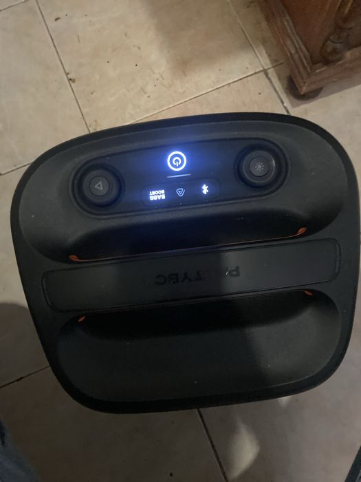 JBL PartyBox Encore Essential 2