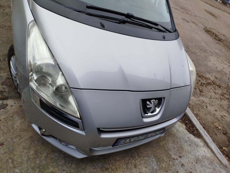 Продається свій автомобіль