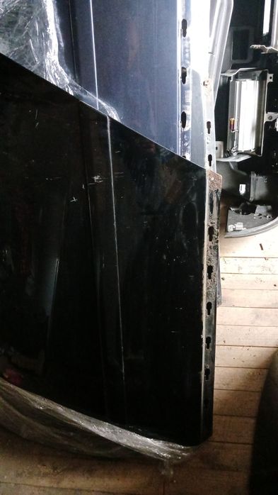 Продам двери филенки на ауди а6с5