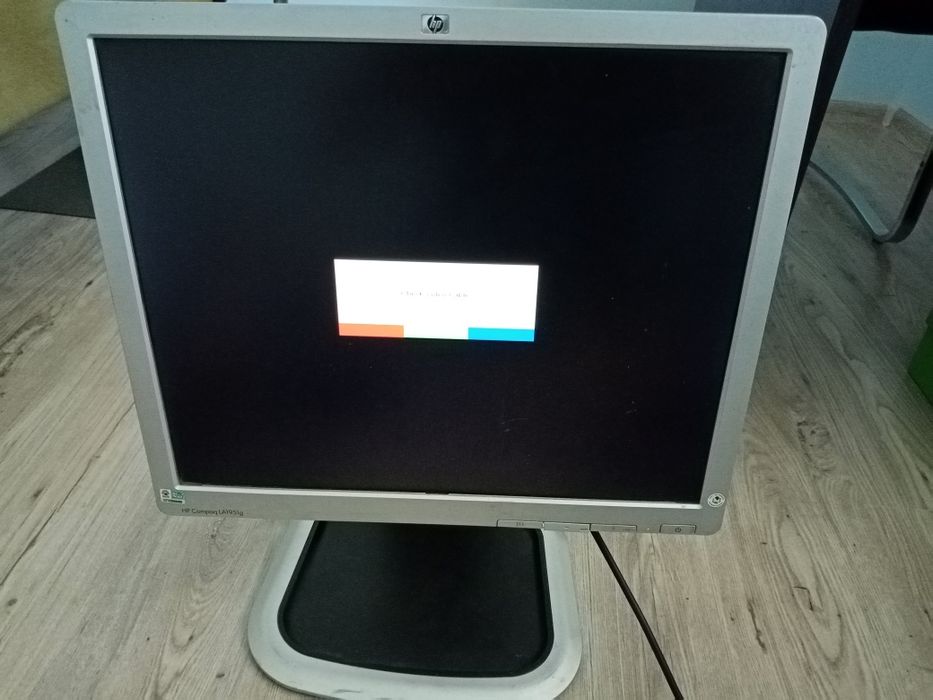 Monitory zestaw 4 sztuk  tanio