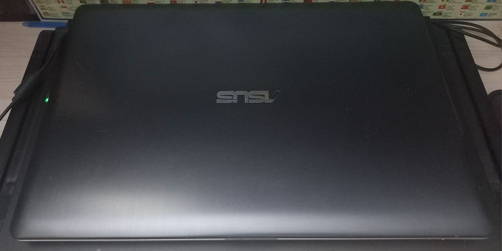Ноутбук продам Asus K551L