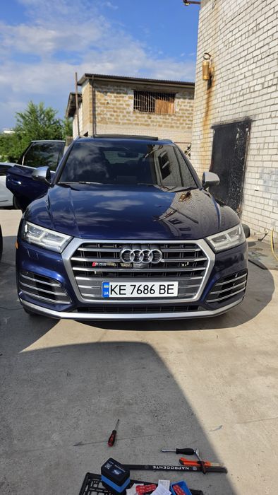 Безрамочне кріплення номерного знаку,магнітне кріплення номеру авто