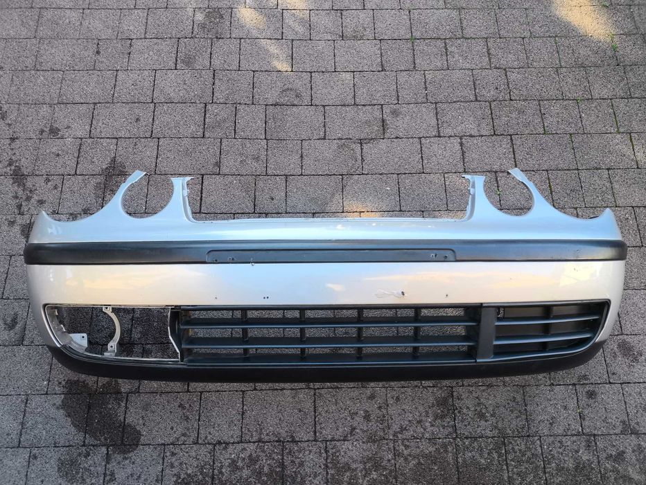 Zderzak Przedni VW Polo 9N LA7W