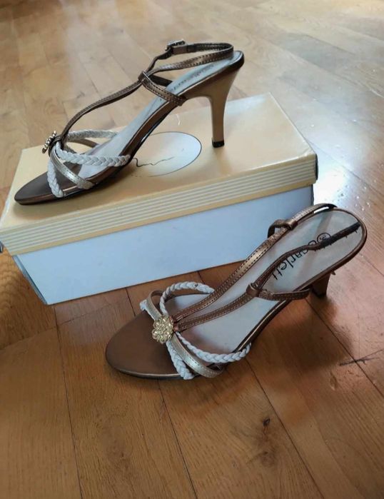 Sandały Scarlet rozm. 36