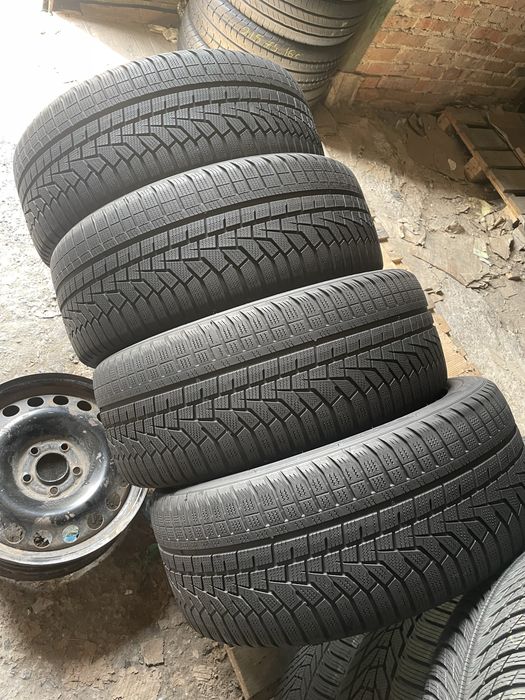 235/50 R19 Hankook Winter / 4шт./ 2023 рік / зима