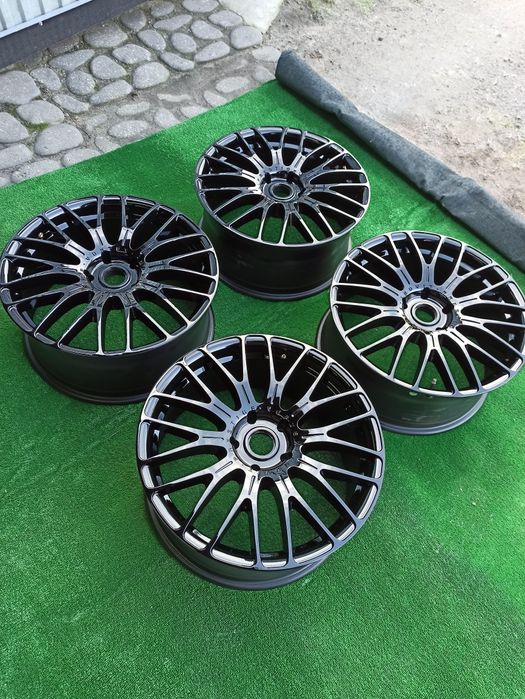 Felgi BMW R 19" 5x120 8,5J ET42 Vortex Inovit Prestige T4 T5