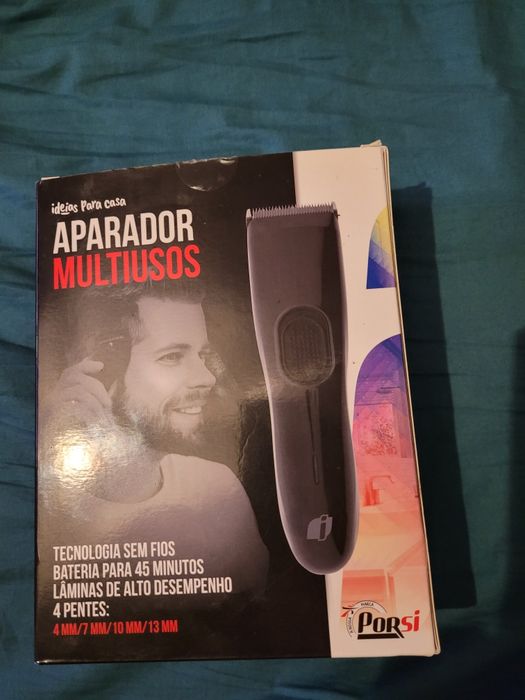 Maquina de barbear e de cortar  cabelo  e prancha de alisamento