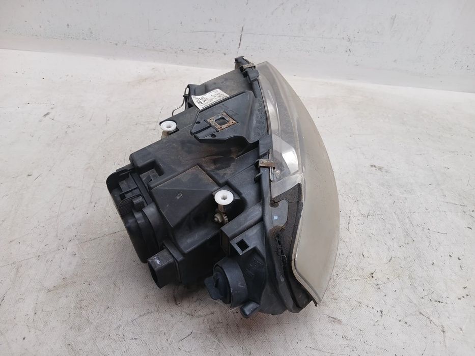 Ótica / farol direita AUDI A3 (8P1)