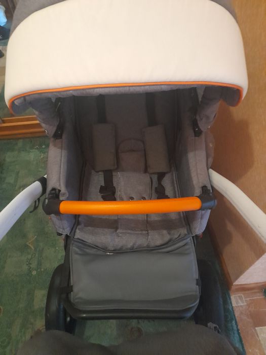 Коляска, в чудовому стані