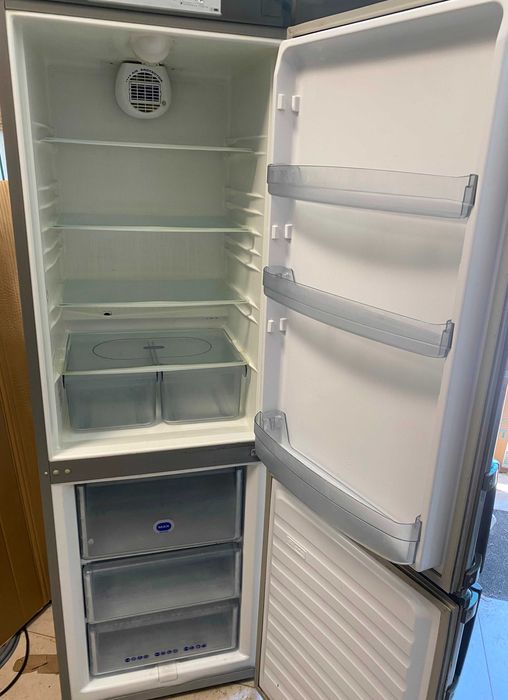 frigo combinado Whirlpool