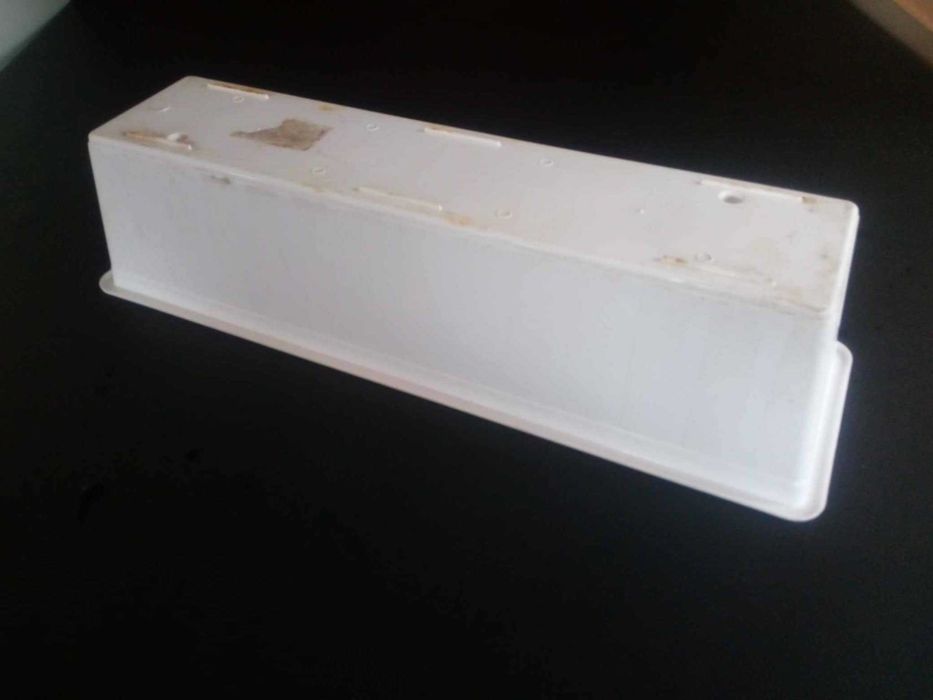 doniczki/skrzynki balkonowe białe 60 cm - 12 sztuk
