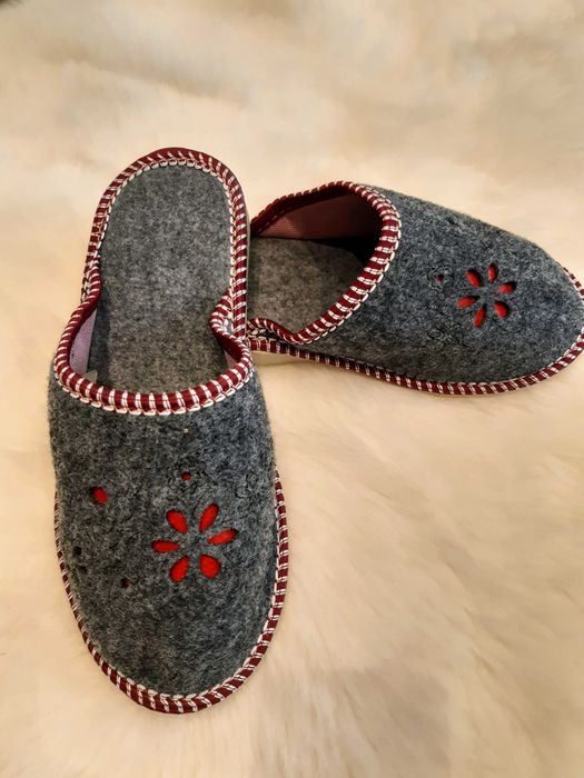 Pantofle domowe klapki filcowe kapcie zakryte rozmiar 36 NOWE