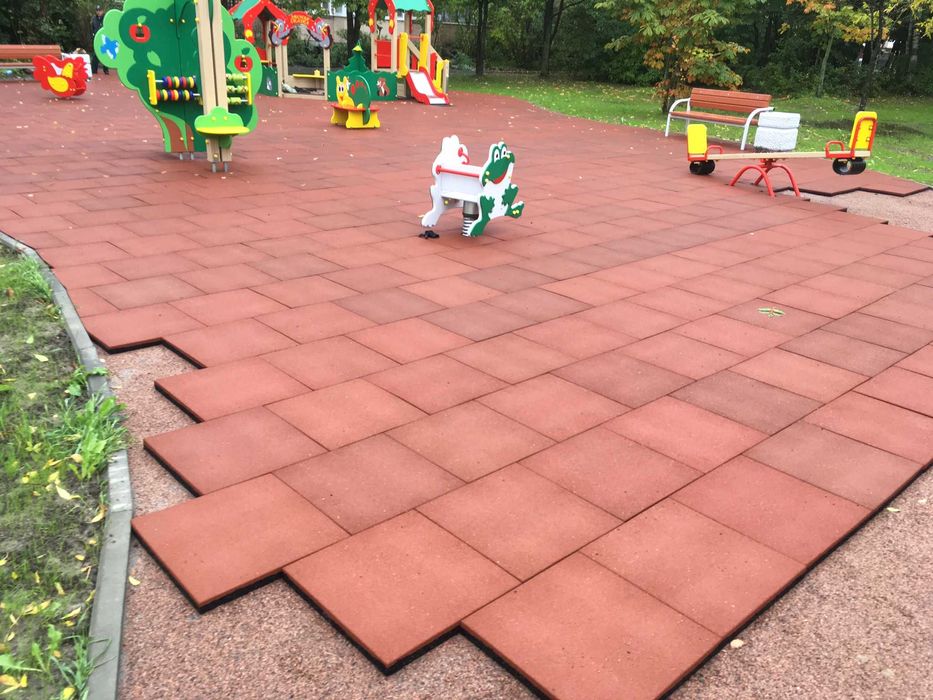 Резиновая плита 500*500 мм любой цвет в наличии